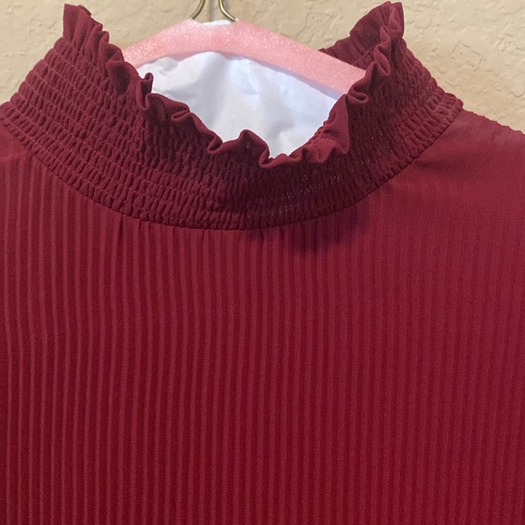 Dress - Picture 3 of 8